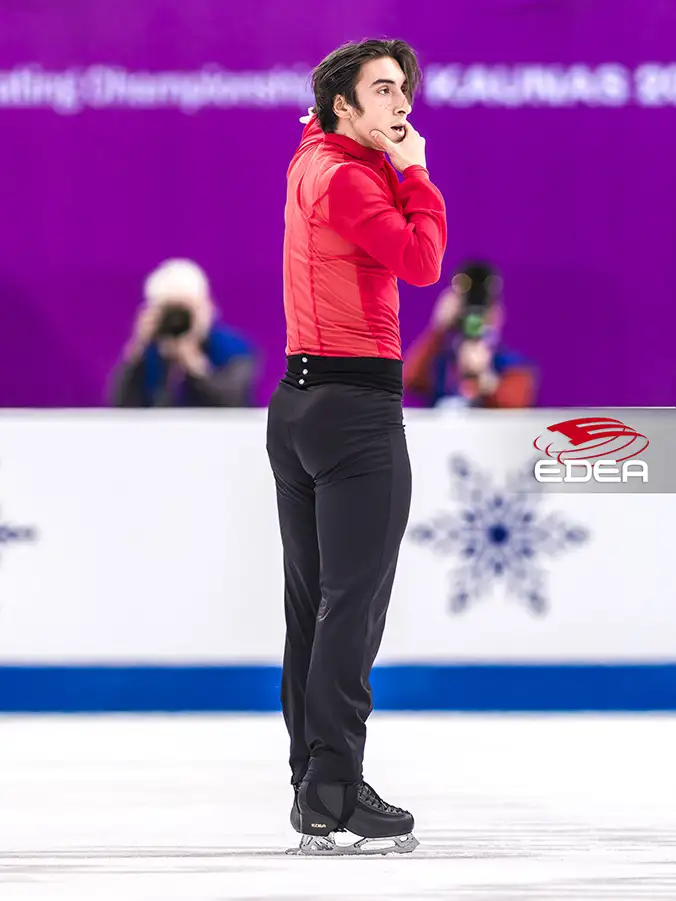 Ice Gallery Skates U.S.